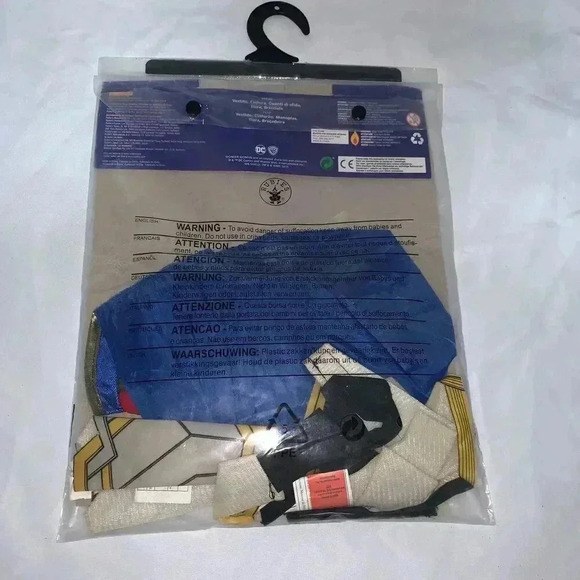 Wonder Woman Movie Child's Value Costume, Small PETIT 4/6 KIDS - Picture 4 of 5